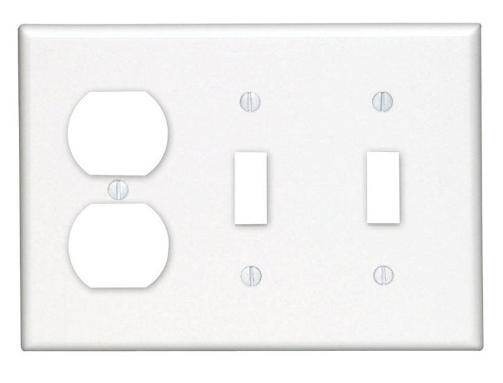 White 3 gang Thermoset Plastic Duplex/Toggle Wall Plate