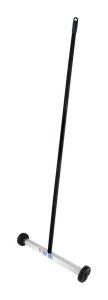 41 in. Magnetic Mini Sweeper 30 lb. pull Black